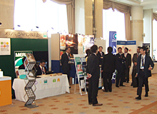 booth_03
